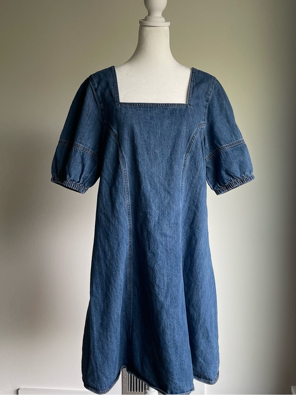 Ophelia Rowe Denim Puff Sleeve Dress w/ Smocked Tie Back – Like New, Size Large - Picture 3 of 13